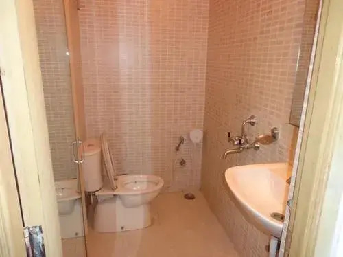 Halcyon Suites