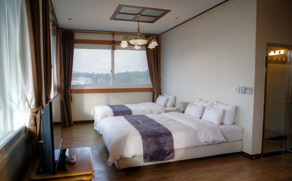 Incheon Airport Cherbourg Hotel
