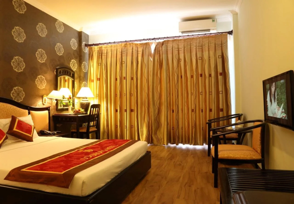Đồi Dương Hotel