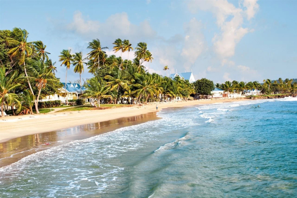 Magdalena Grand Beach & Golf Resort