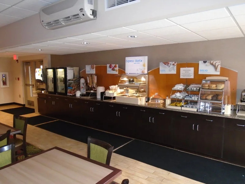 Holiday Inn Express in Hoge Hall On Ft. Leavenworth.