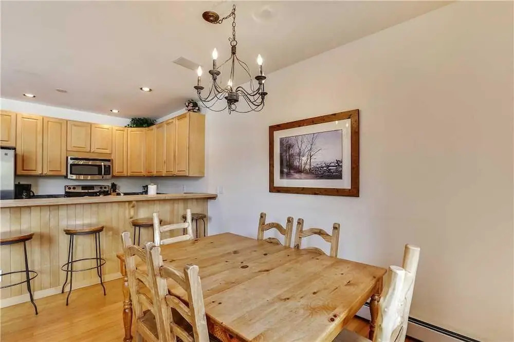 Pines 101 Ski in out 4 BR Town House