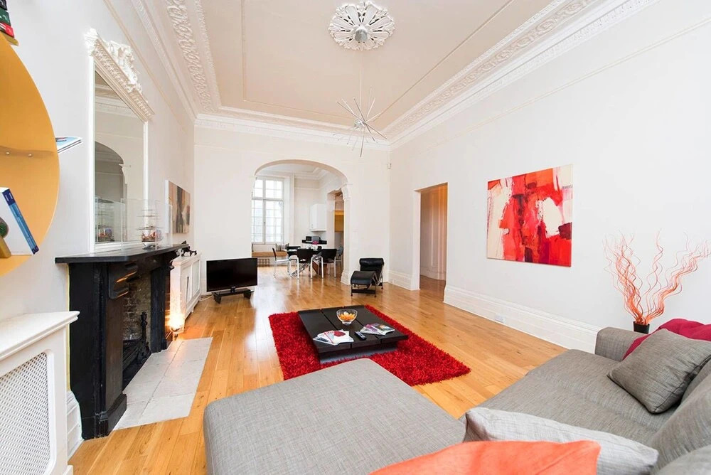 Modern, Spacious Luxury 1BR in Central London