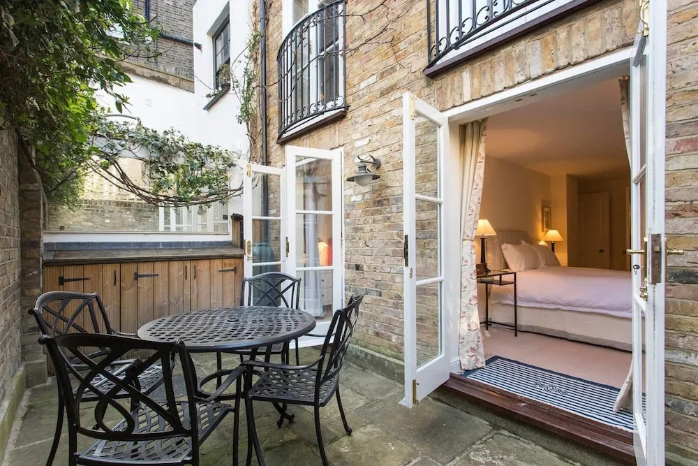 Modern 2 bed Flat in Central London