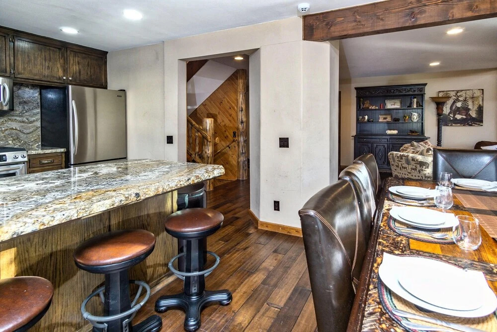 Luxury Lodge-1888 by Big Bear Vacations