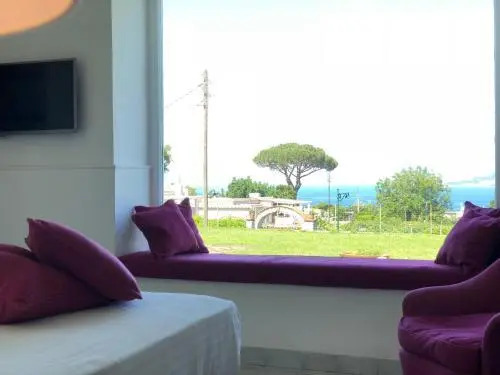 Marunnella Suites