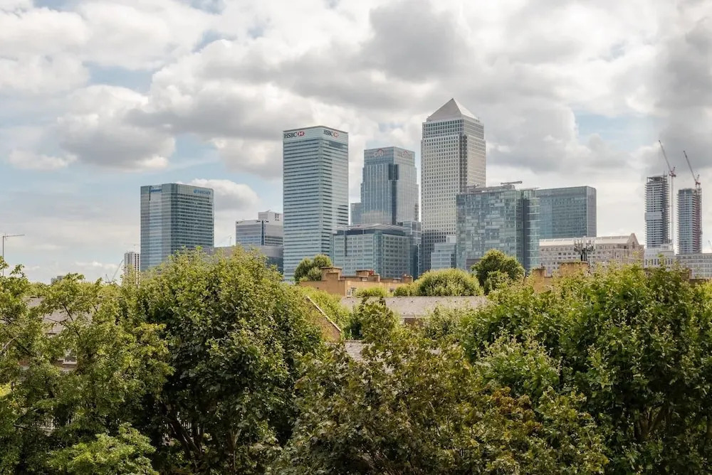 Great 2 Bed For Up To 6 Guests Near Canary Wharf