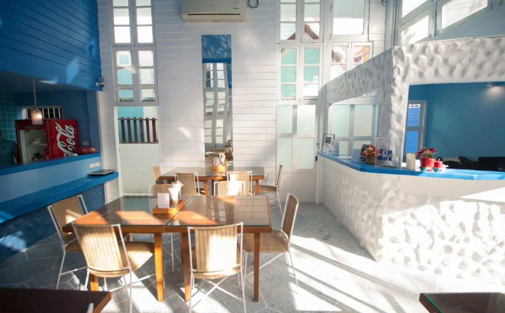 SleepEasy Beach Hostel Huahin