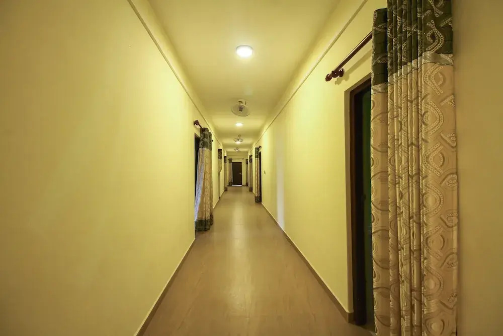 OYO 519 Sananda Hotel