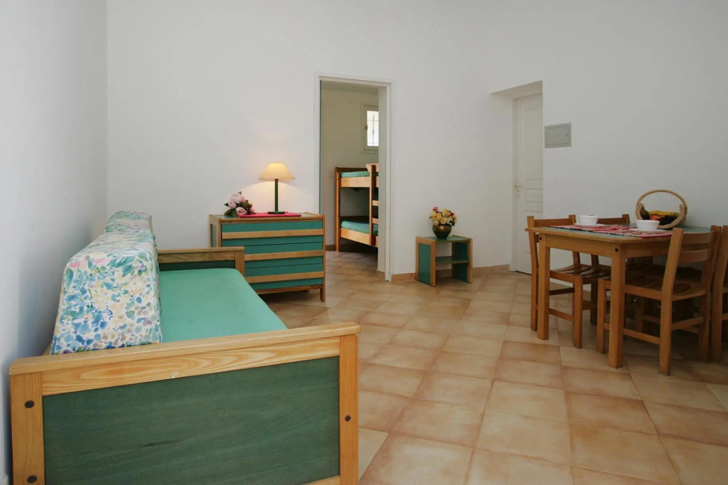 Res. Cala Bianca, Borgo-Plage, apartment near the sea