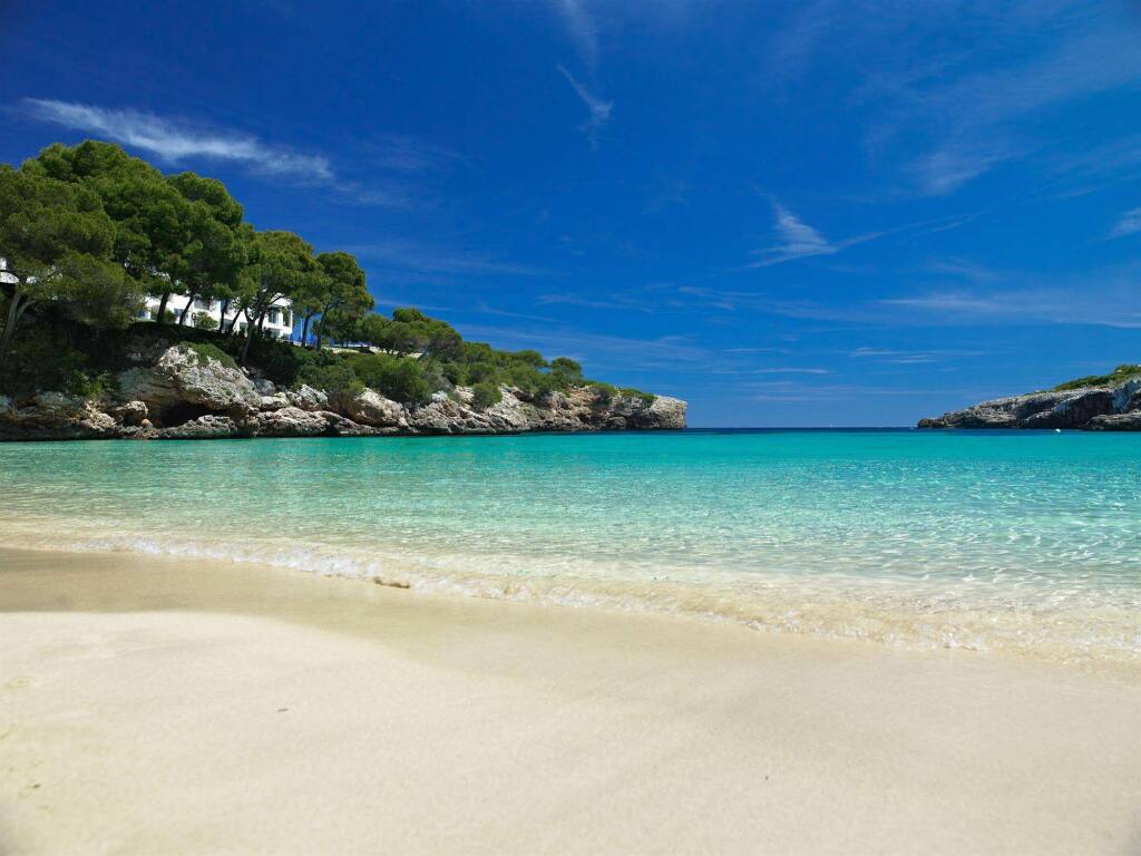 Inturotel Cala Esmeralda Beach Hotel & Spa