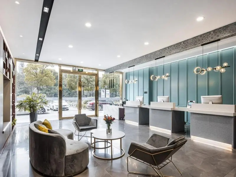 GEM Hotel Changzhou Xuejia'aoyuan North High-Speed Railway Station