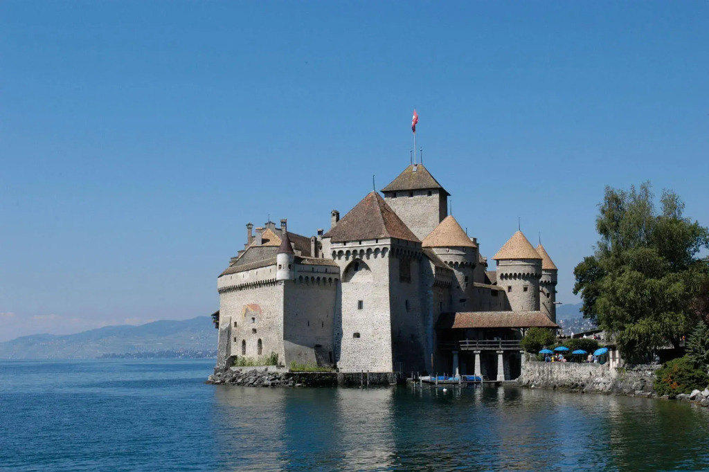 Montreux Youth Hostel