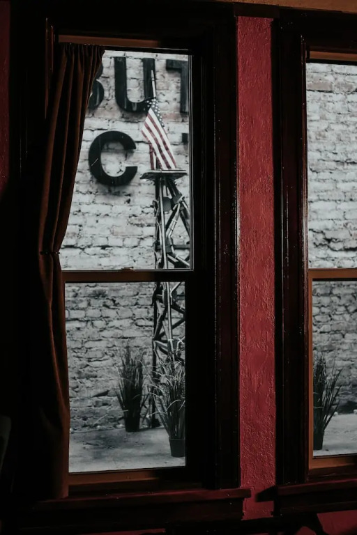 The Miner's Boutique Hotel