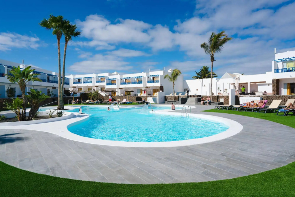 Hotel Siroco by SeaSense- Adults Only 18