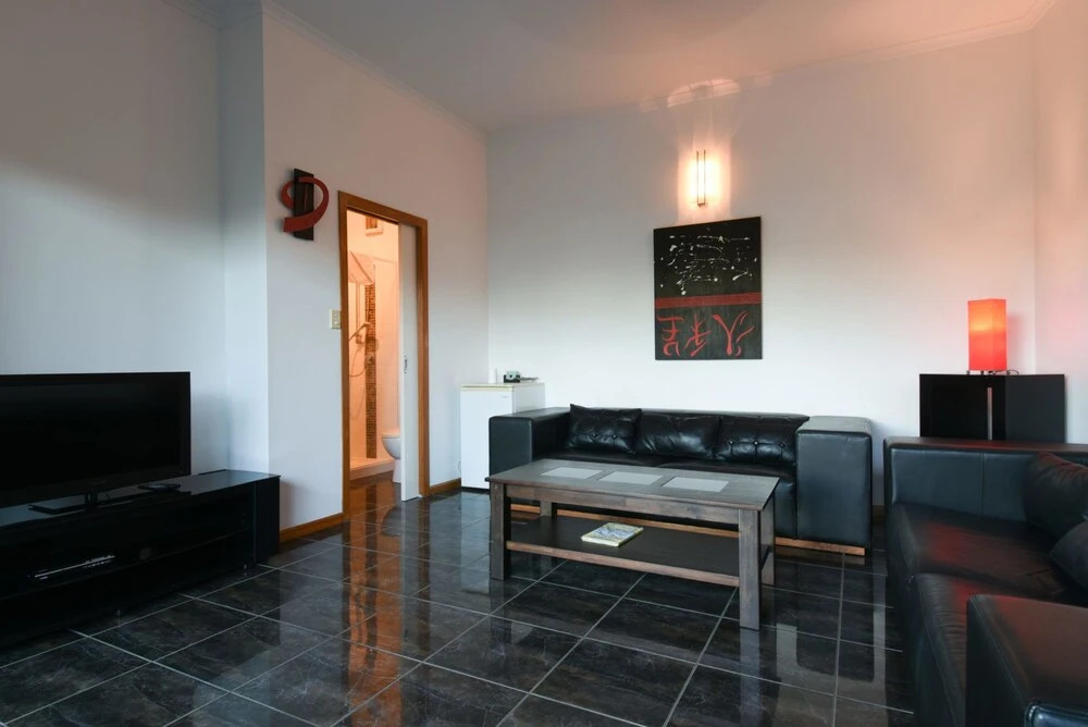 180 views king suite NB Pets must be okd by host B4 booking as T&Cs Apply CALL Bella Vista on Nara