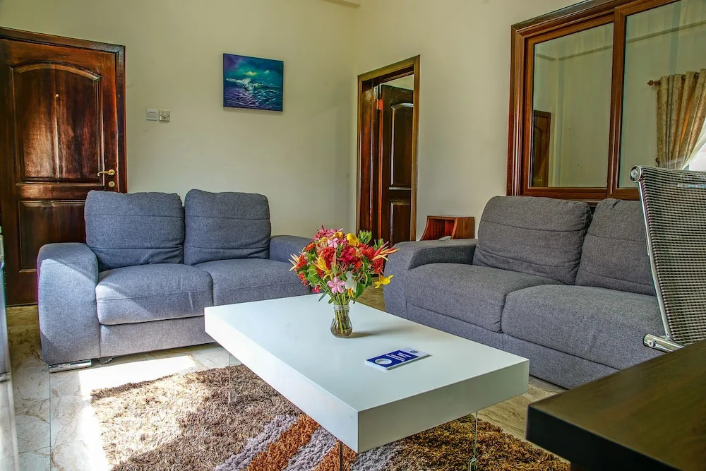 Narpo Hotels