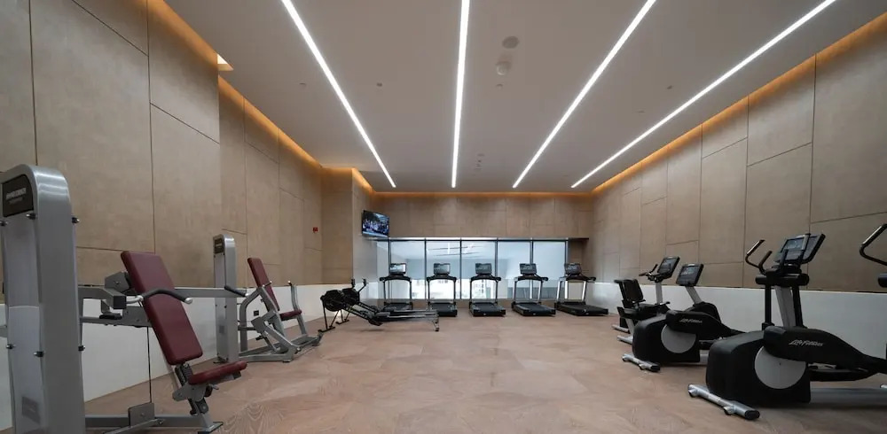 KOHH – 1BR in The Palm Tower