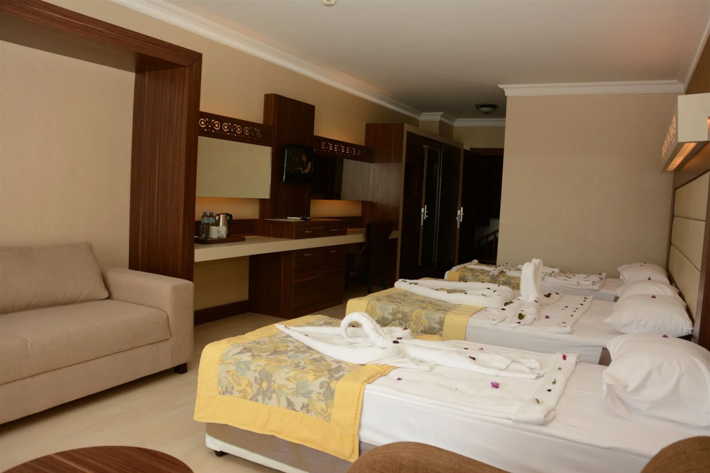 Отель NoxInn Club