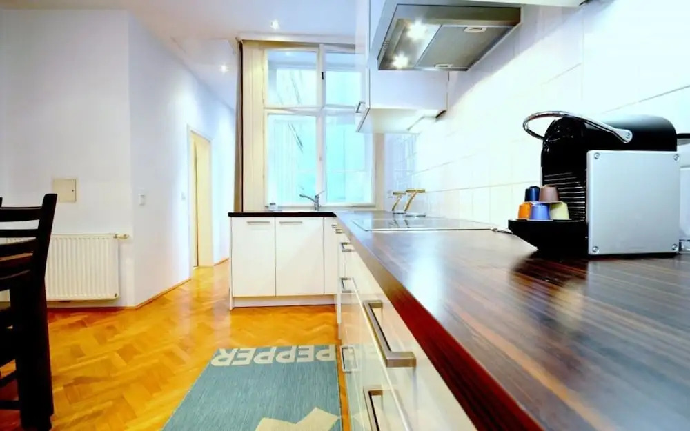 Vienna Residence Quiet Apartment With Space for up to 6 People