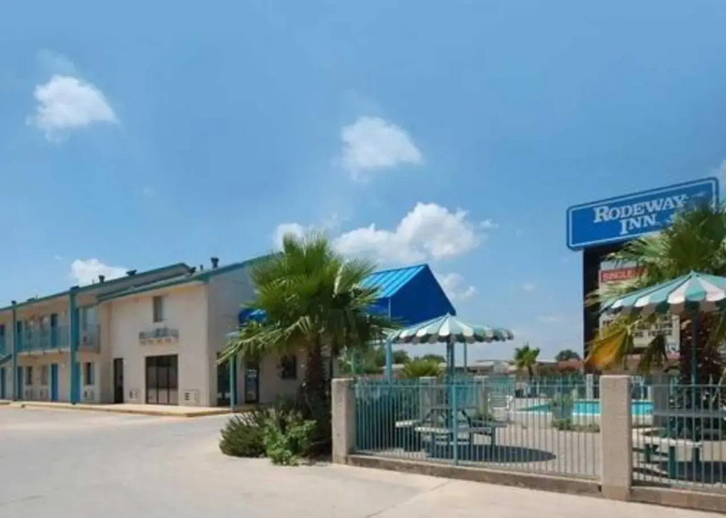 Rodeway Inn