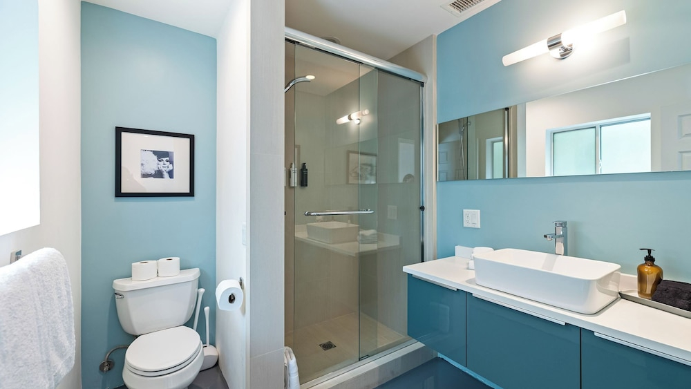 Azul Oasis by Avantstay Pool, Hot Tub, Bocce Ball Minutes From Downtown