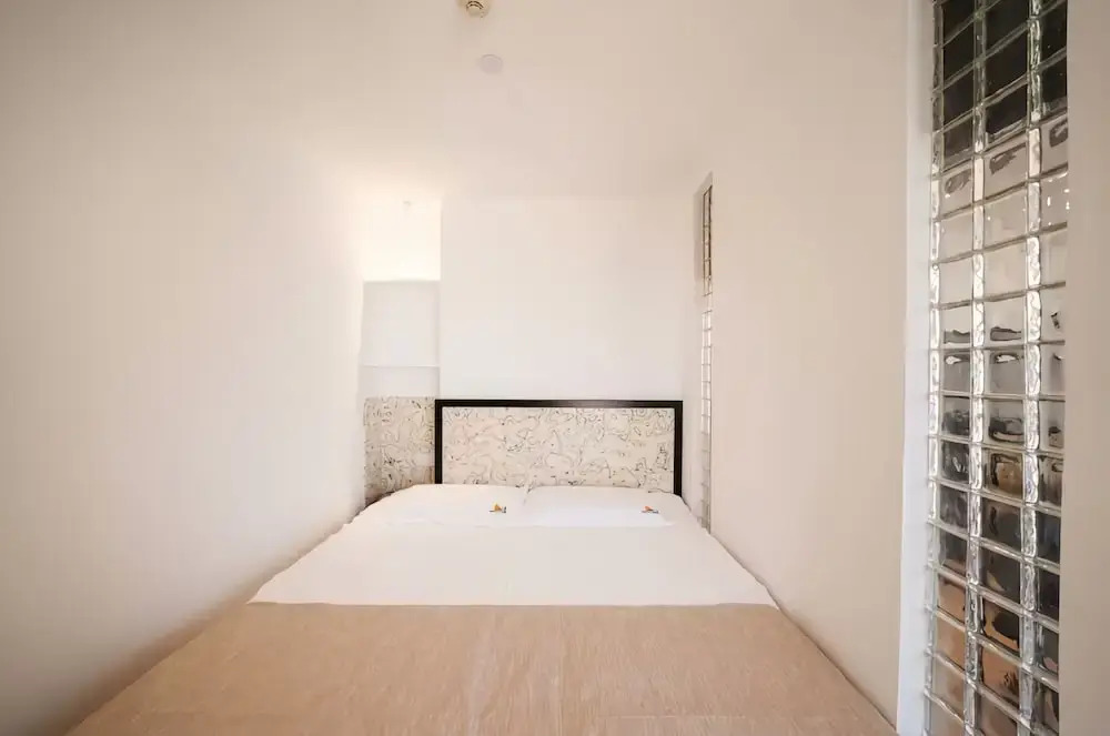 Shanghai Hills&FanStay close to Tianzifang Line 9