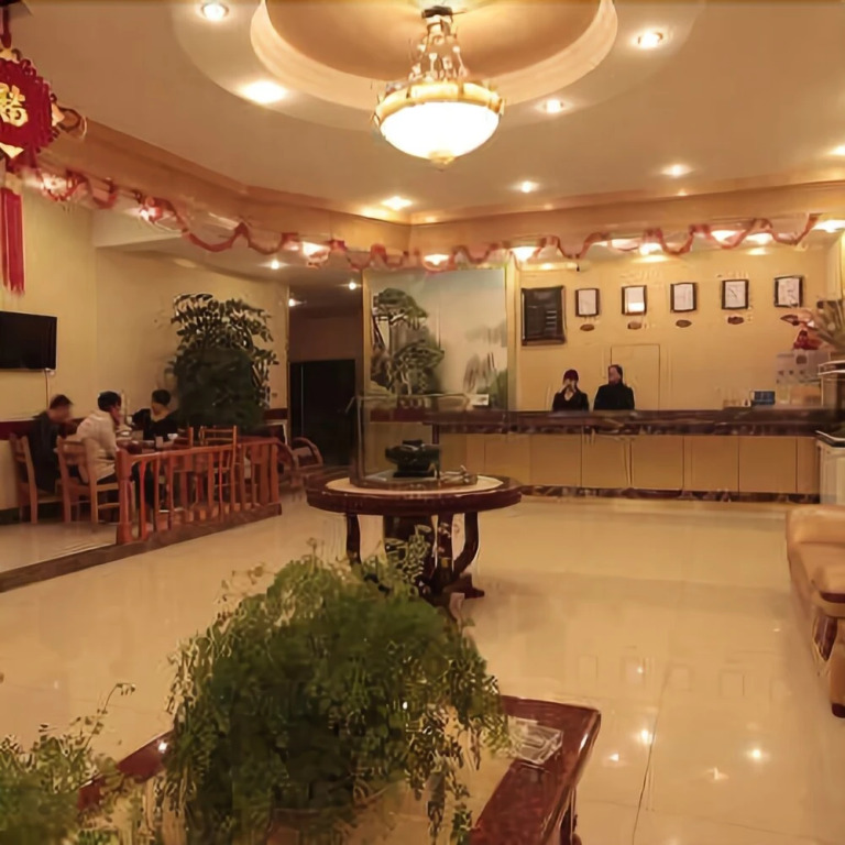 Dong Da Men Hotel