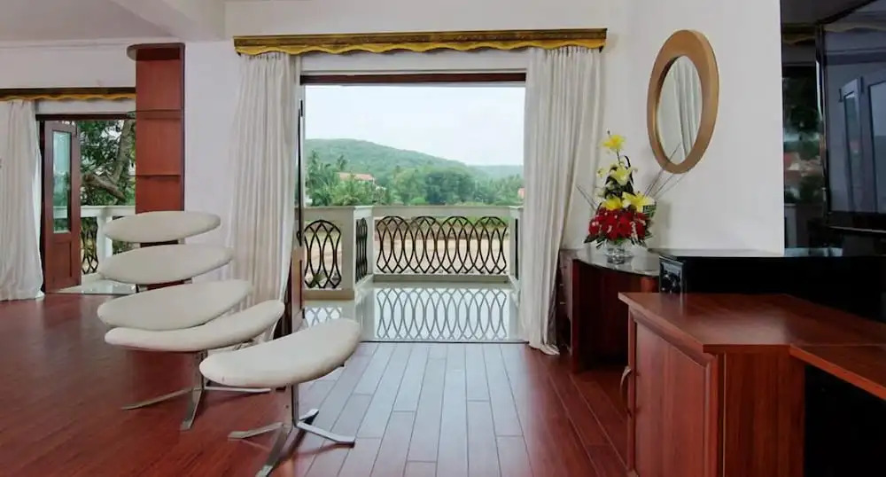 White Pearl Suites