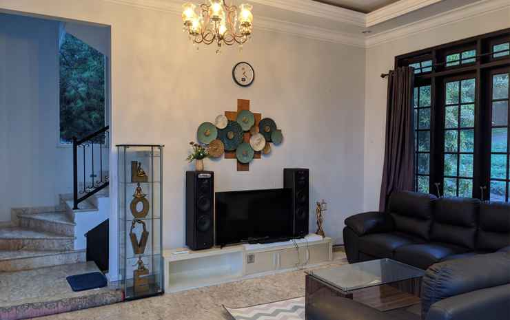 Full House at Villa Heinbill Pinus View