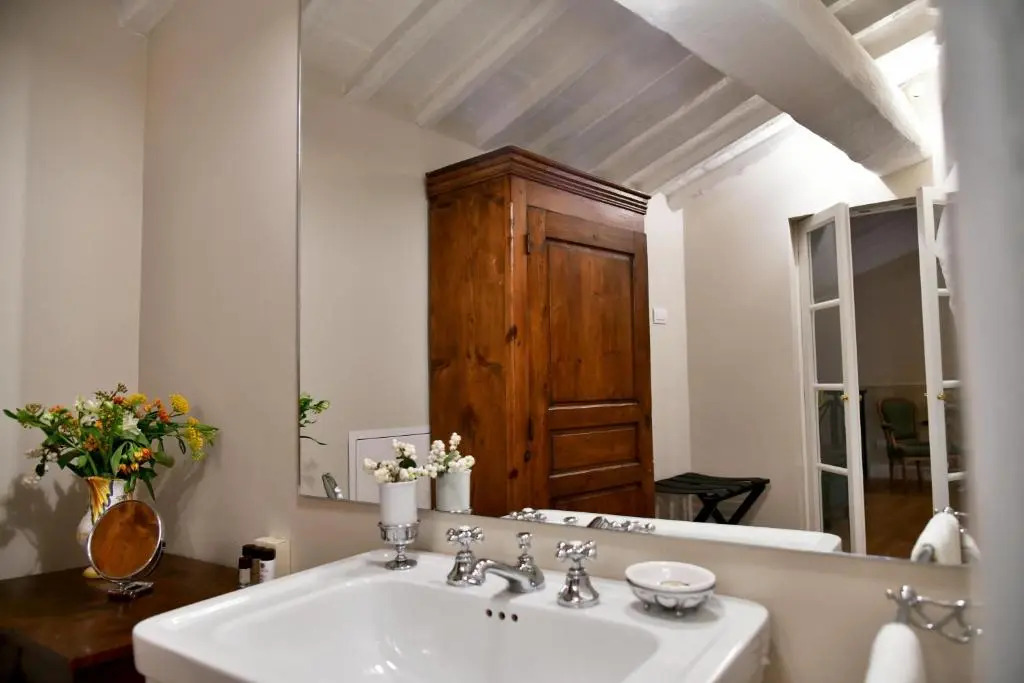 La Croce D'oro Santa Croce Suite Apartments