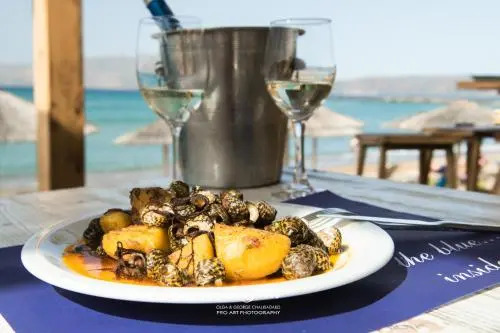 Molos Beach Rooms