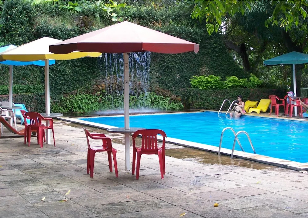 Resort Hotel Cajuína Náutico Club