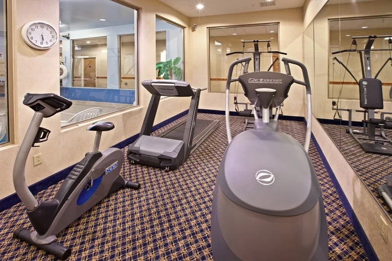 La Quinta Inn & Suits by Wyndham Pontoon Beach IL
