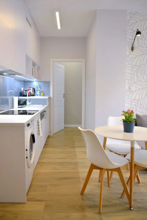 JessApart - Chlodna Apartment
