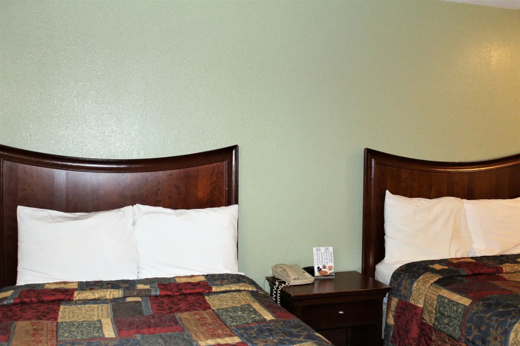 Airport Inn - Chattanooga
