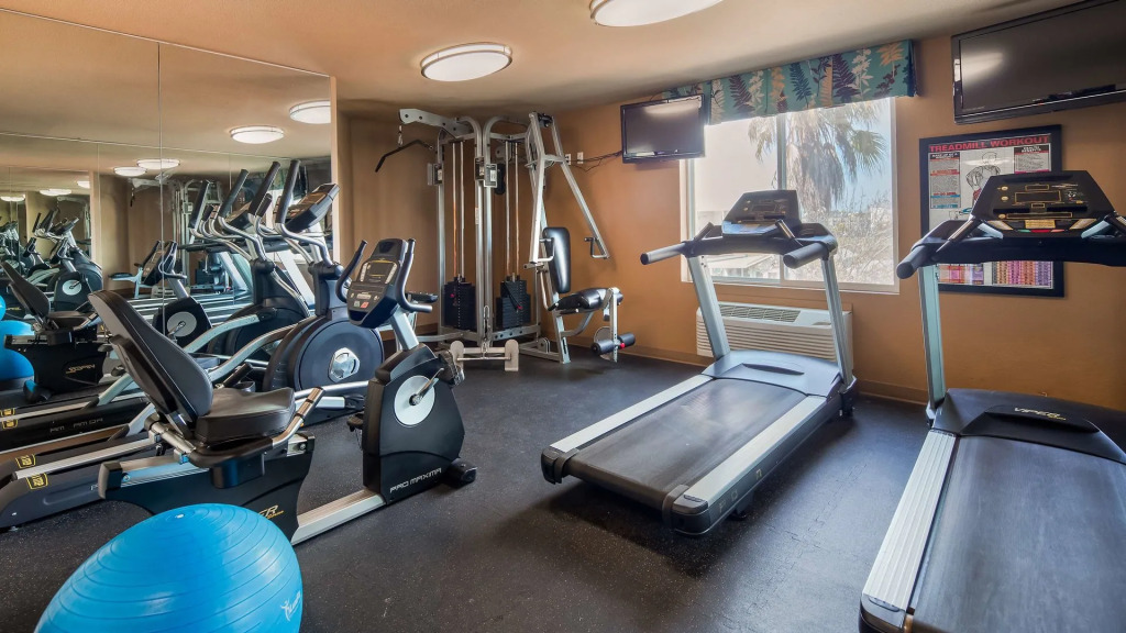 Best Western Plus Oceanside Palms