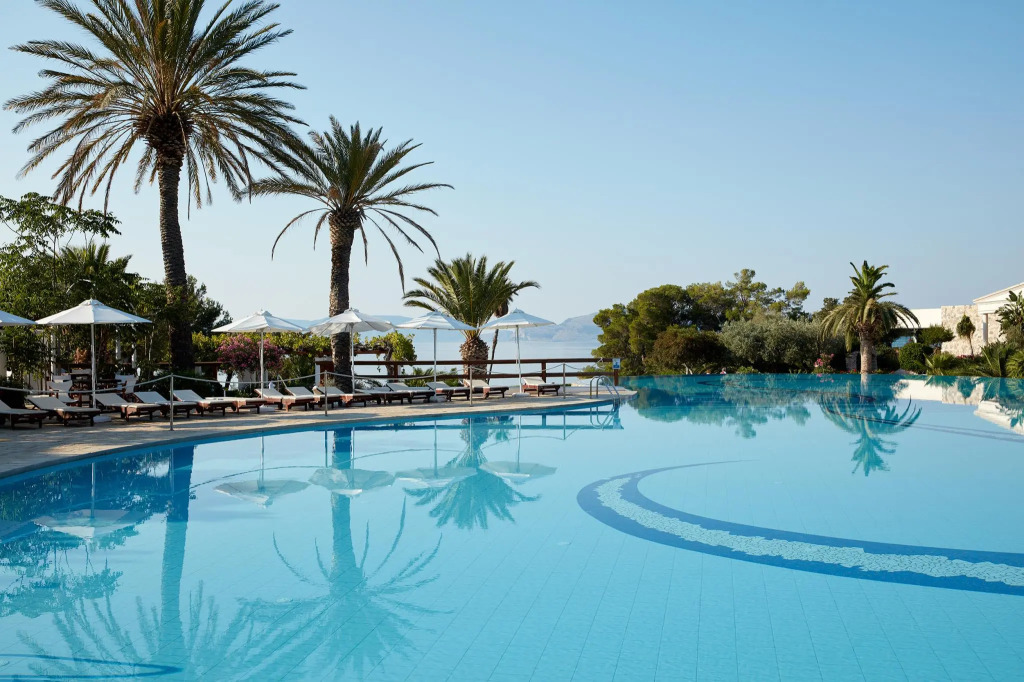 Hydra Beach Resort