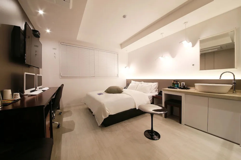 Hotel Yaja Yong In