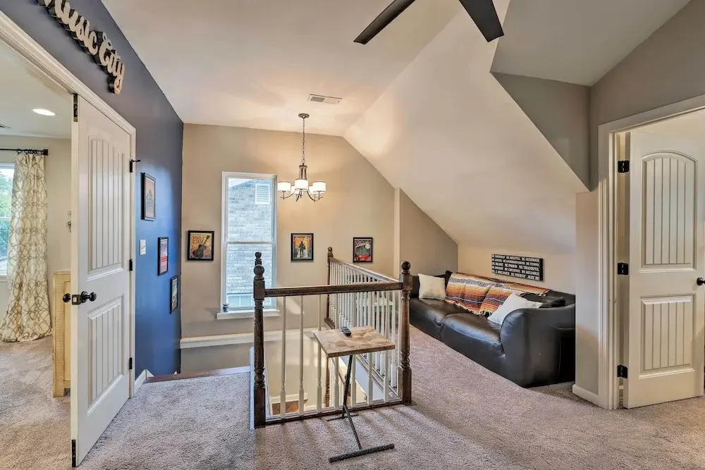 Nashville Home w/ Fire Pit & Yard, 3 Mi to Dwtn