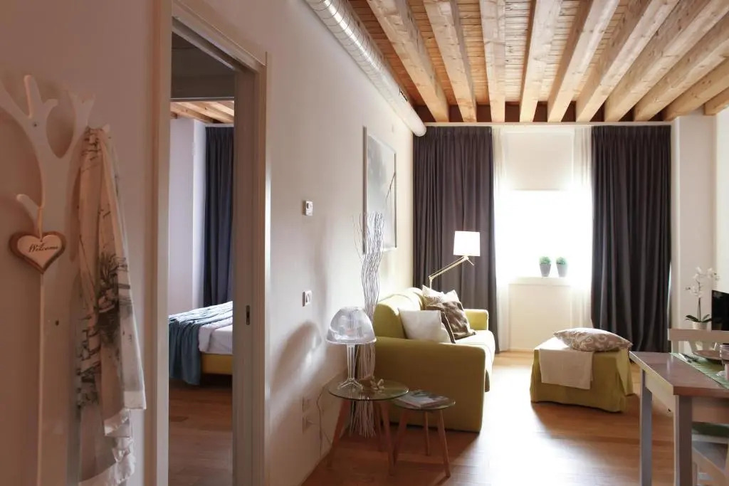 Mazzoni 15 Modern Flat