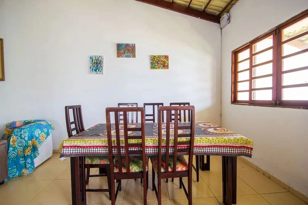 Casa com Piscina e Ar Perto da Praia em Paripueira