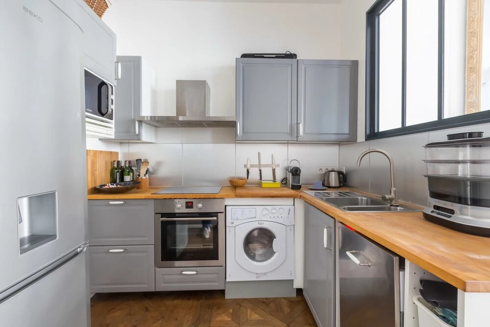 Beautiful 2BR Apartment in Chartrons, Bordeaux