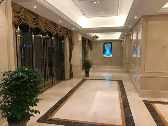 Vienna International Hotel (Xuyi Hongwu Avenue)