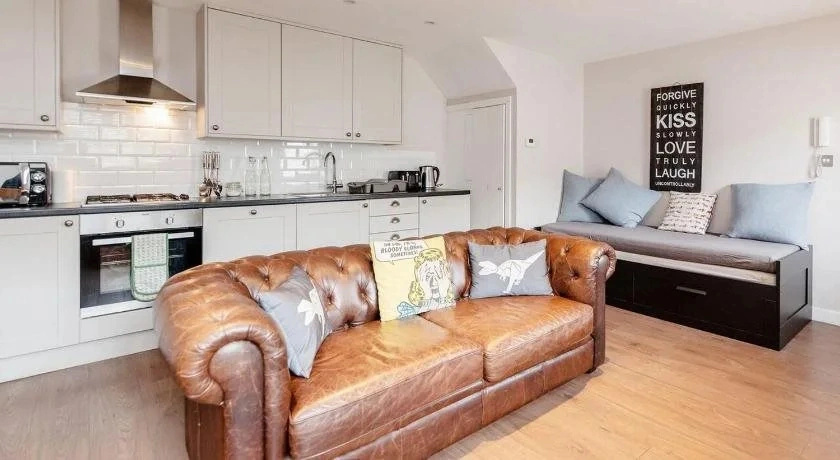 Mystay Hemans Street