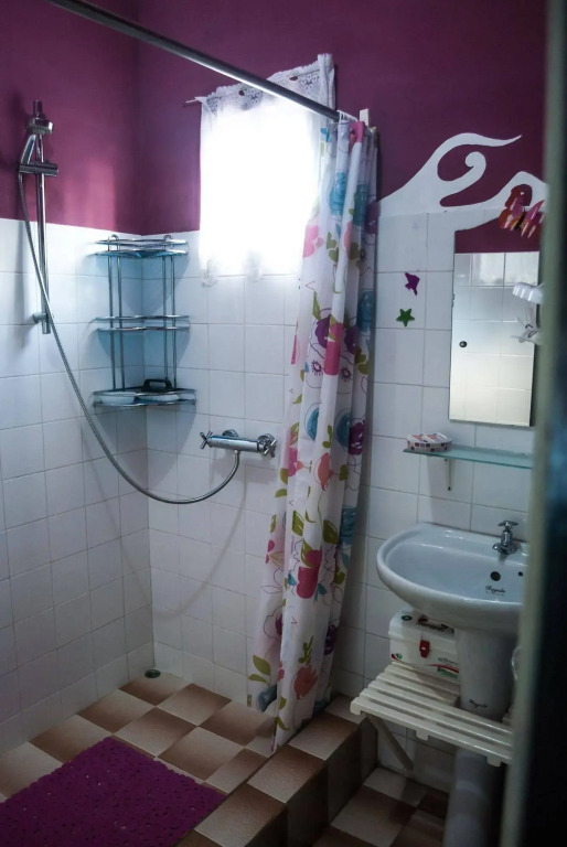 Titli Guest House