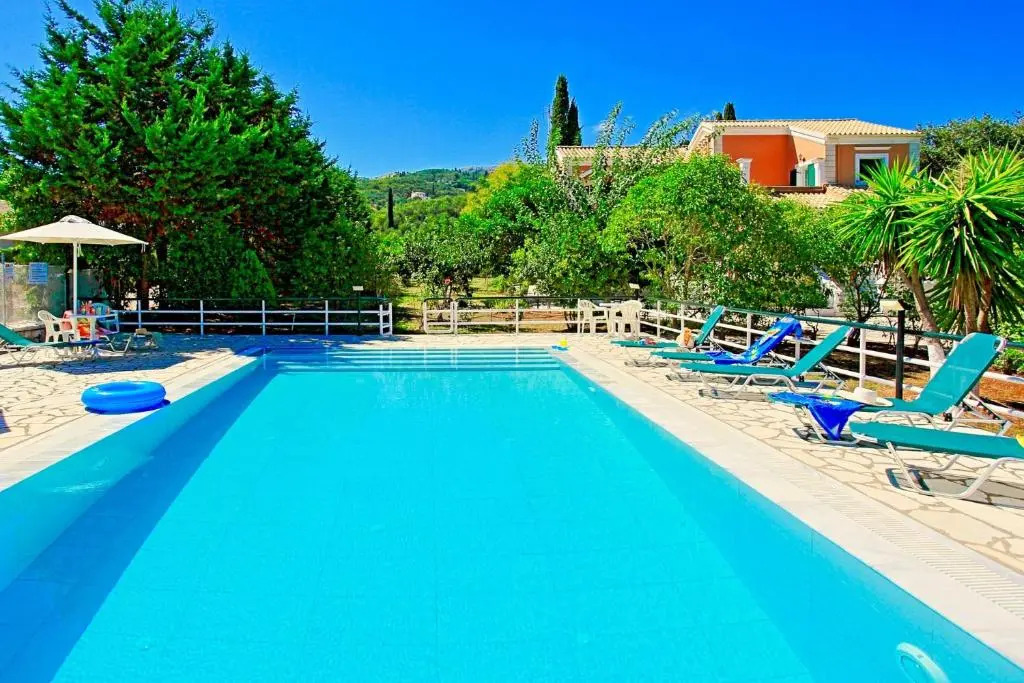 Beach Villa Petros with private pool by DadoVillas