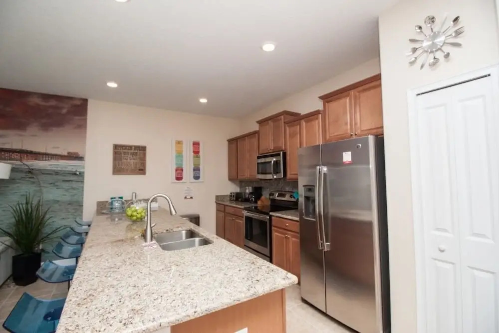 Four Bedroom/3 Bath South Facing Pool/Spa Villa