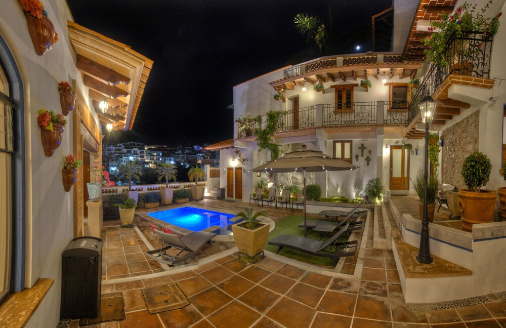 Hotel Santa Paula