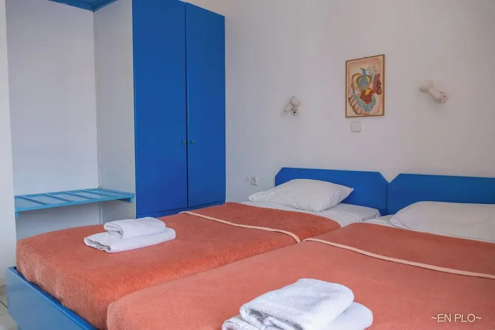 Enplo Apartments